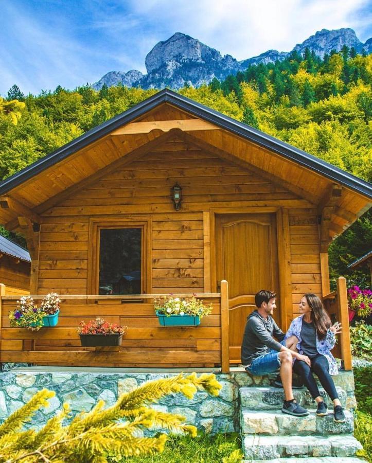 Villas Jezerca Valbone Exterior photo